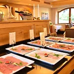 Jagdhof 4*