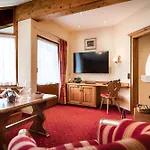 Jagdhof Hotel