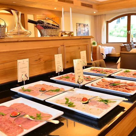 Jagdhof 4*