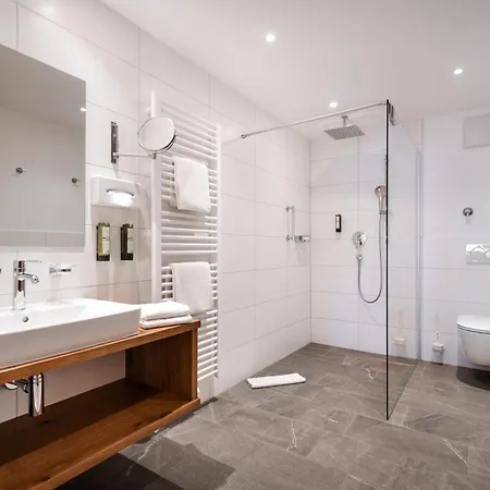 Hotel Jagdhof 4*