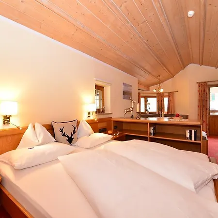 Hotel Jagdhof 4*